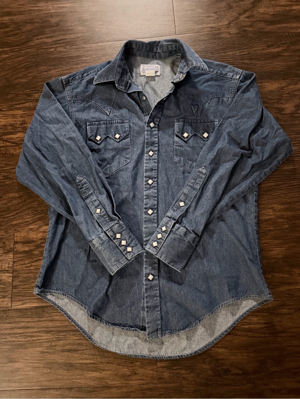 Men's Classic Stonewashed Denim Western Shirt size small